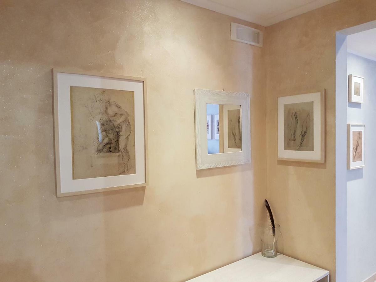 Gallery Art - Sea View Monopoli Exterior photo